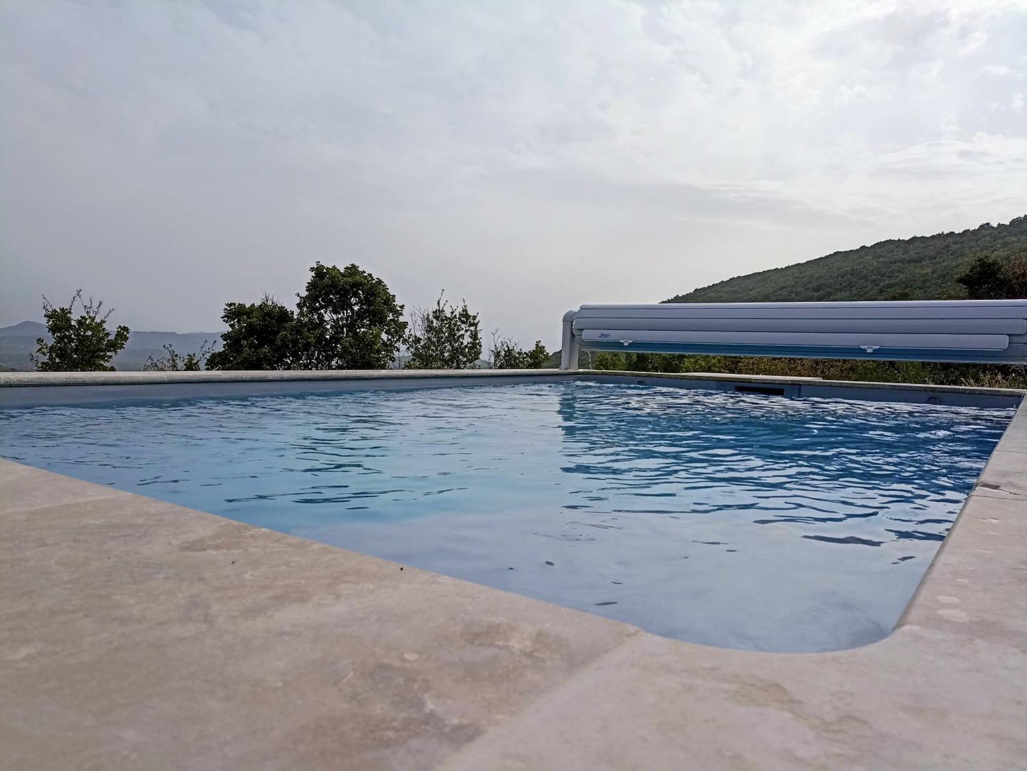 Gite Avec Piscine "La Maison De Valentine" En Provence Montsalier المظهر الخارجي الصورة